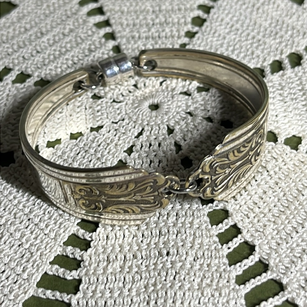 Vintage Silverplate Spoon Bracelet Upcycled Flatware Jewelry Magnetic Clasp